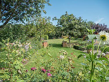 Garden at Thakeham Place Farm